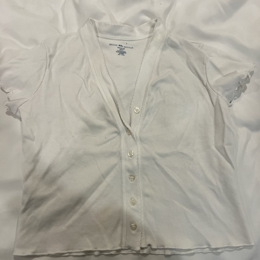BRANDY MELVILLE BUTTOM DOWN